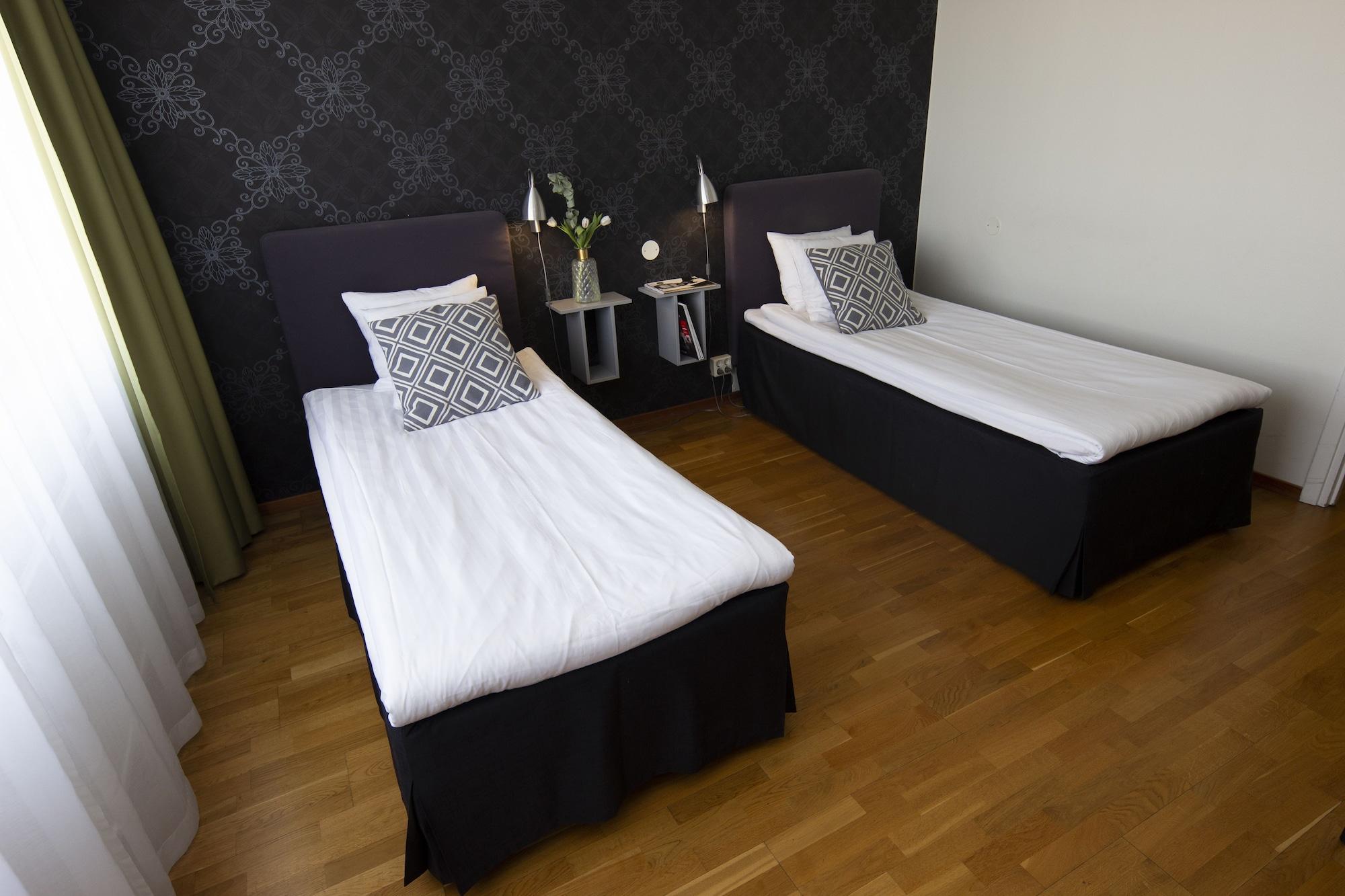 City Central Hotel Oerebro By First Hotels Экстерьер фото