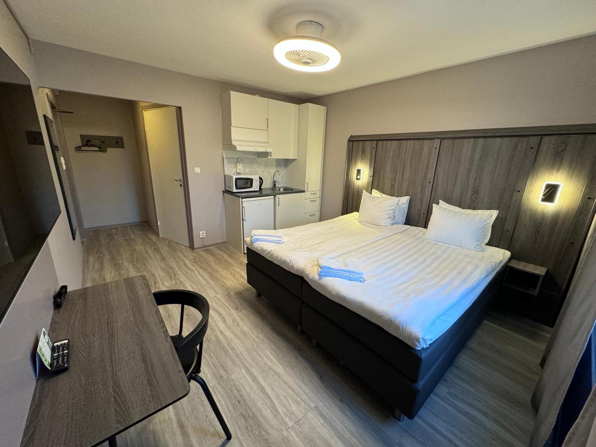 City Central Hotel Oerebro By First Hotels Экстерьер фото